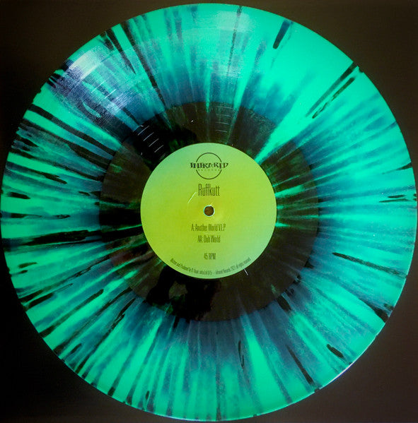 Ruffkutt* : Another World (V.I.P) / Dub World (12", Gre)