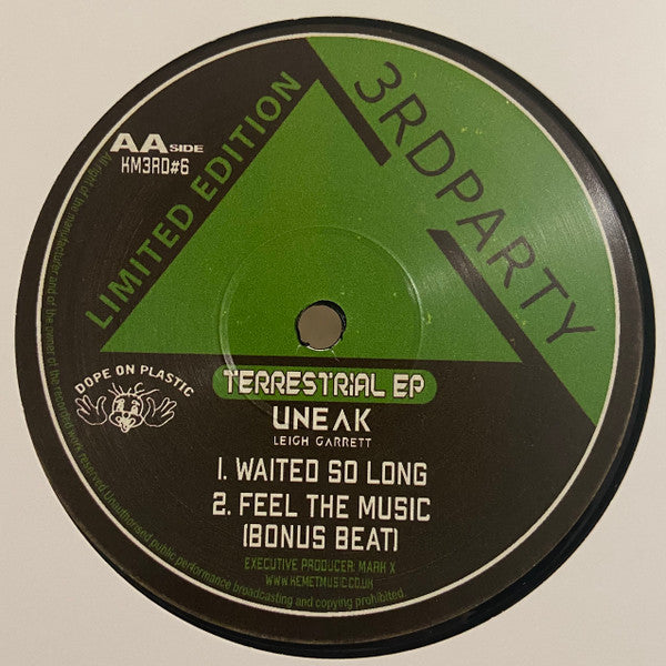 Uneak (3) : Terrestrial EP (12", EP)