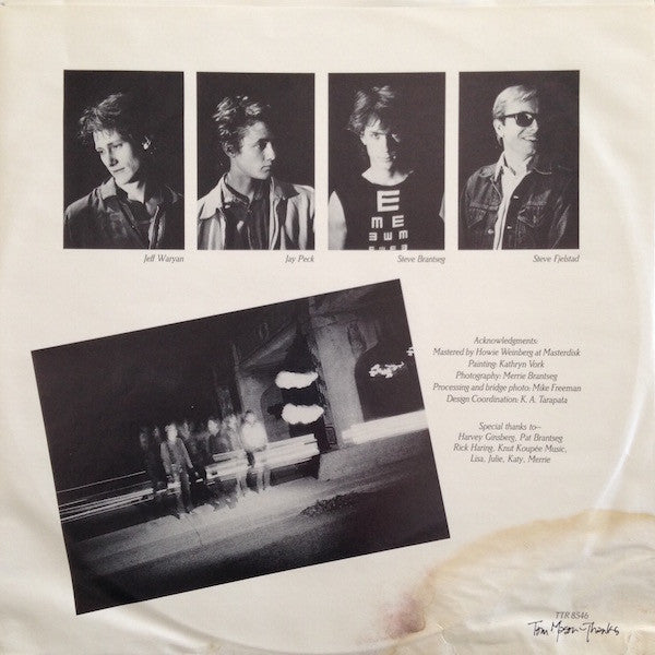 Figures (3) : In A Chalk Circle (LP, Album)