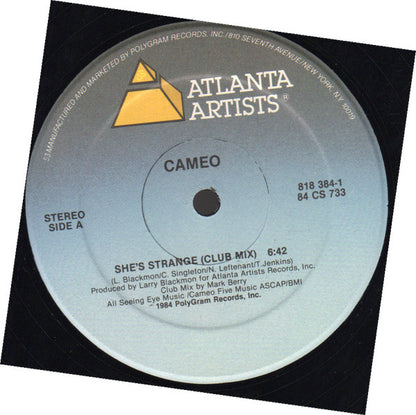 Cameo : She's Strange (12", Single, 53 )