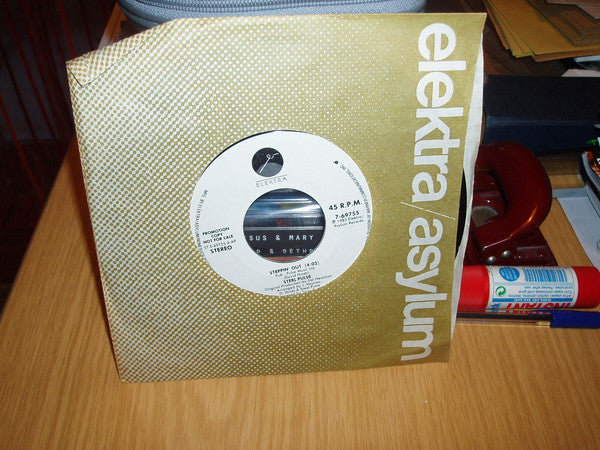Steel Pulse : Steppin' Out (7", Single, Promo)
