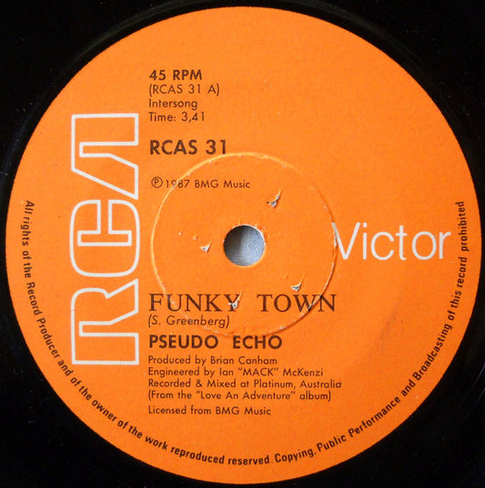 Pseudo Echo : Funky Town (7", Single)