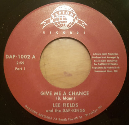 Lee Fields & The Dap-Kings : Give Me A Chance (7", Single, Red)