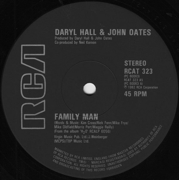 Hall + Oates* : Family Man (12", Single)