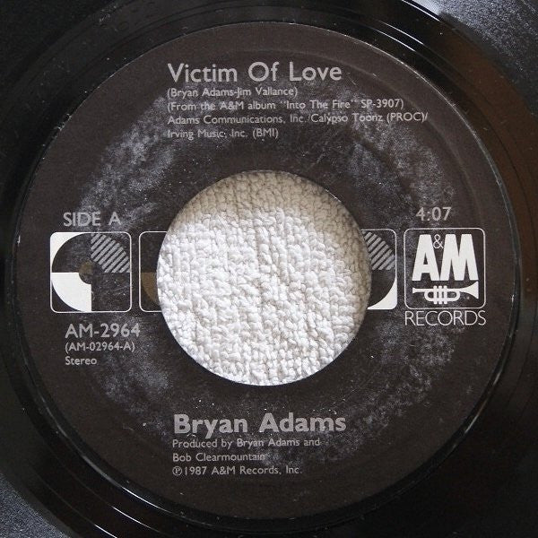 Bryan Adams : Victim Of Love (7", Single, Car)