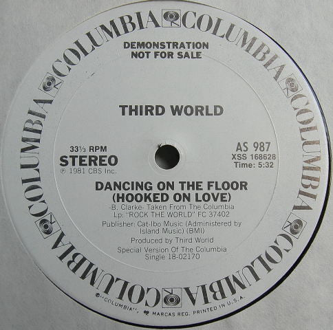 Third World : Dancing On The Floor (Hooked On Love) (12", Promo)