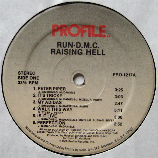 RUN DMC* : Raising Hell (LP, Album, Pur)