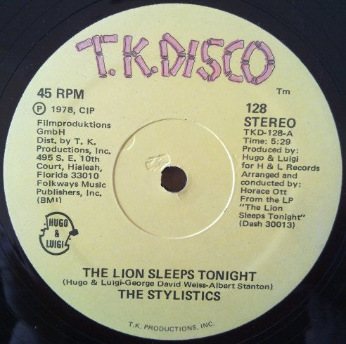 The Stylistics : The Lion Sleeps Tonight / Fly! (12")