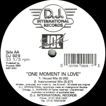 Joe Smooth : I'm Not Givin' Up / One Moment In Love (12")