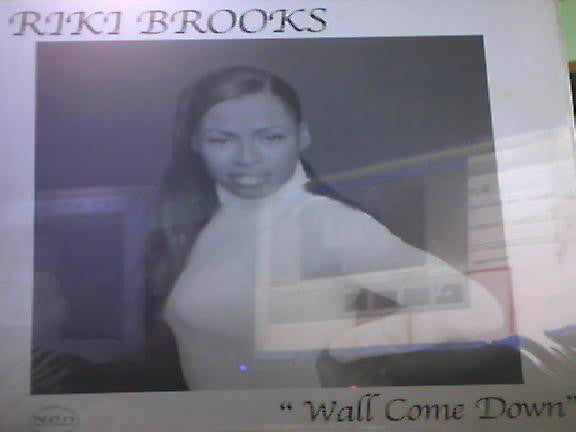 Riki Brooks : Wall Come Down (12", Single)