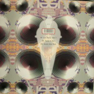 The Good Strawberries : Eyes On A Summer Day (12")