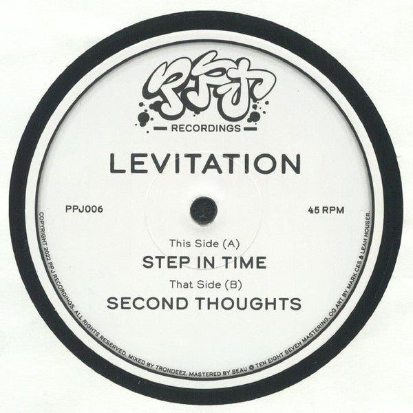 Levitation (14) : Step In Time / Second Thoughts (12")