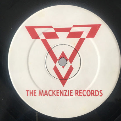 The Mackenzie Featuring Jessy : Innocence (Universal Remix) (12", Maxi, Ltd)
