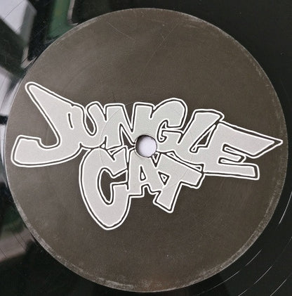 Criminal Sound / Dub-Liner* & Omen Breaks : Soundboys On The Floor / Gwan (12")