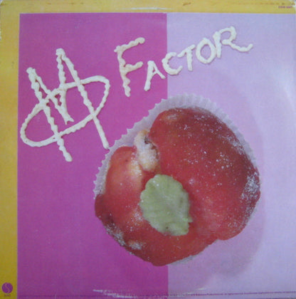 M (2) : Pop Muzik (12", Mon)