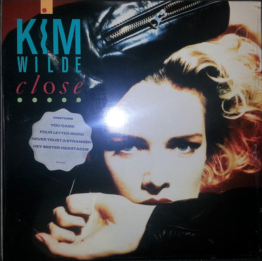 Kim Wilde : Close (LP, Album, Glo)