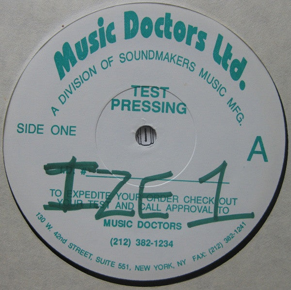 Ize 1 : HoUsE Trix (12", TP)