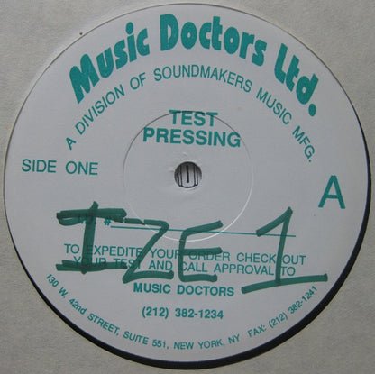 Ize 1 : HoUsE Trix (12", TP)