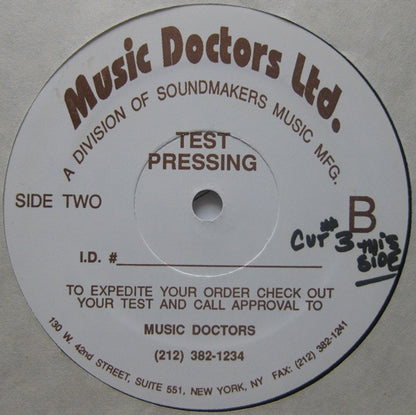 Ize 1 : HoUsE Trix (12", TP)