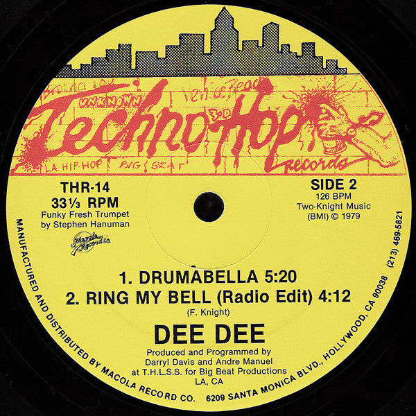Dee Dee (7) : Ring My Bell (12")