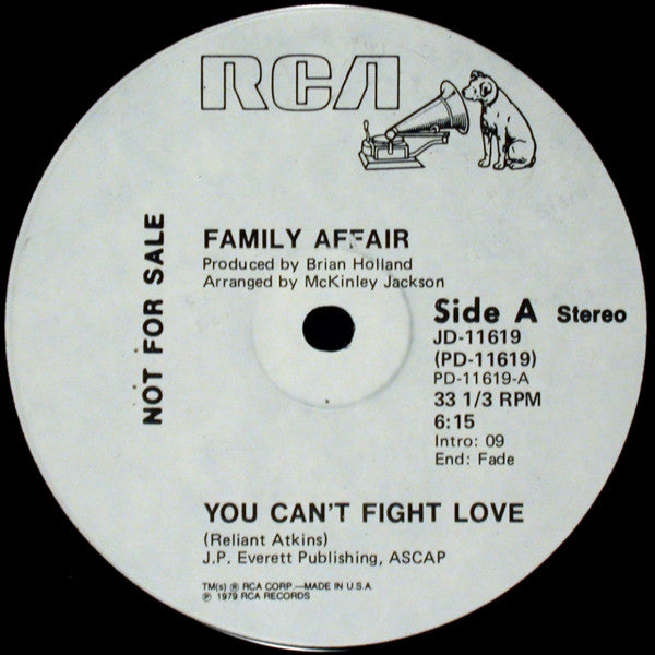 Family Affair (9) : You Can't Fight Love / Lovey Love (12", Promo)