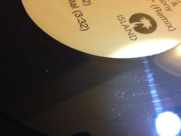Mariah Carey feat. Juelz Santana, Bone Thugs-N-Harmony : Don't Forget About Us (Remix) (12")